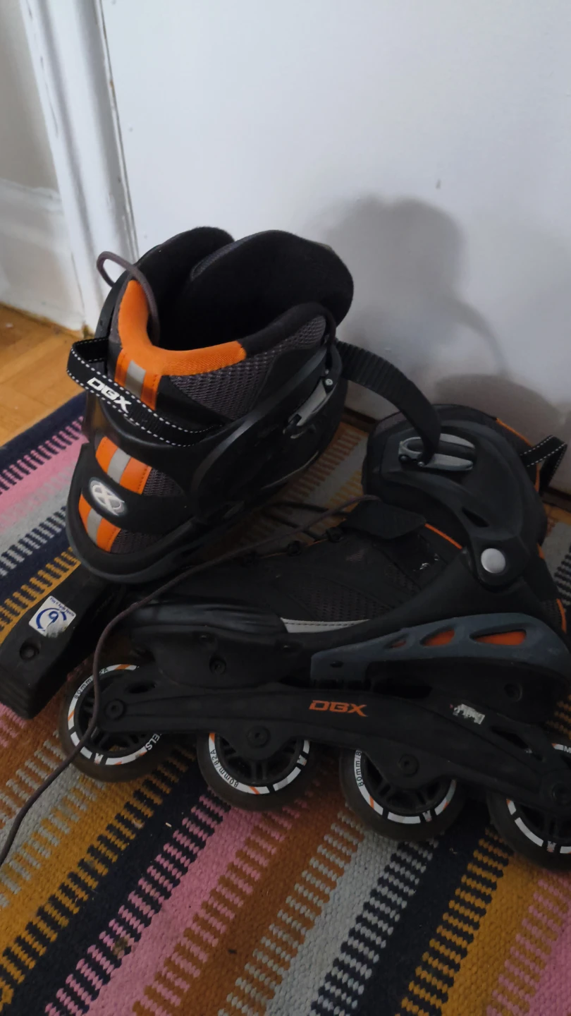 Inline Skates Size 9 (US Men's) - photo 2