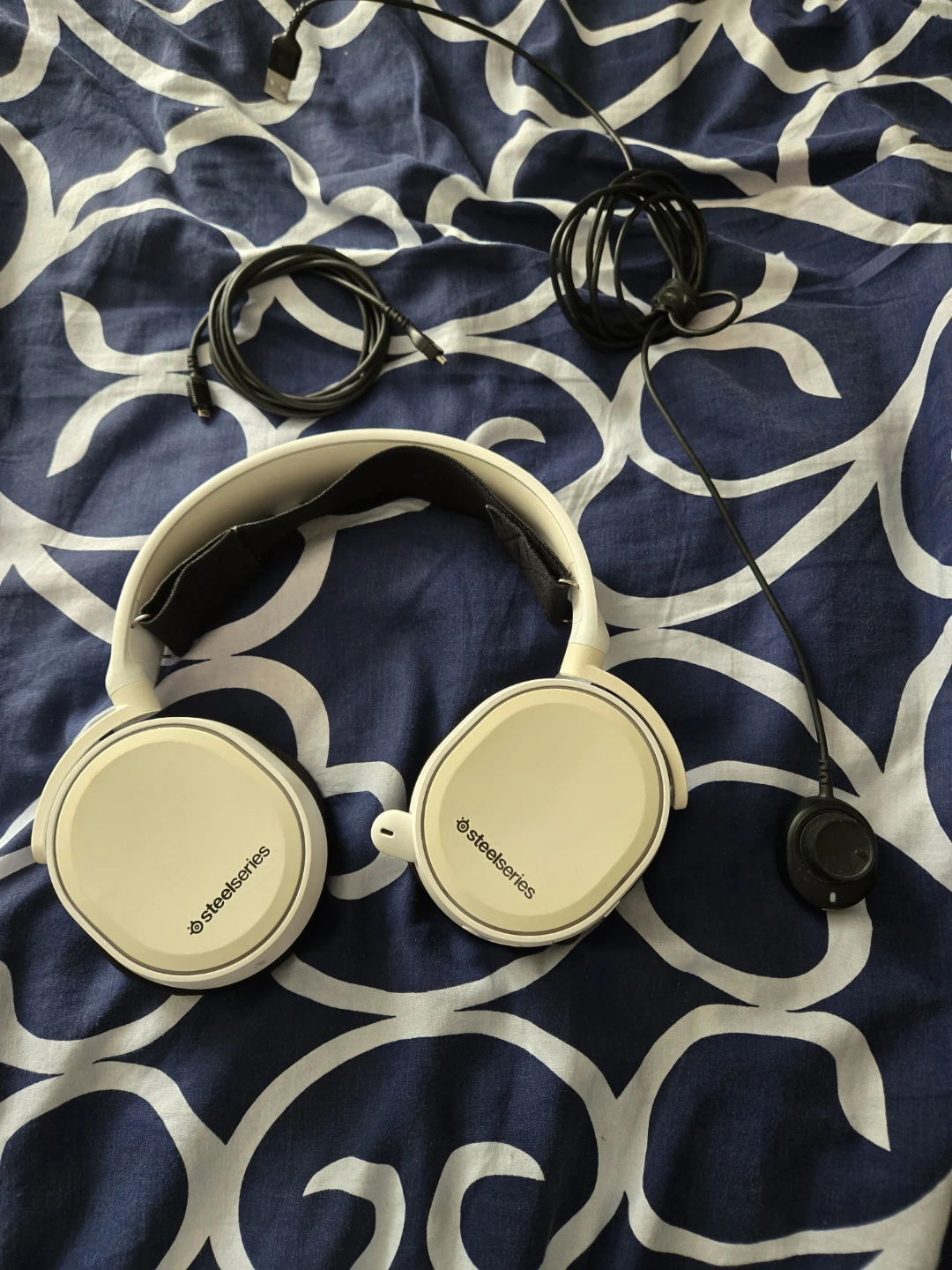 SteelSeries Arctis 5 Gaming Headset - photo 2