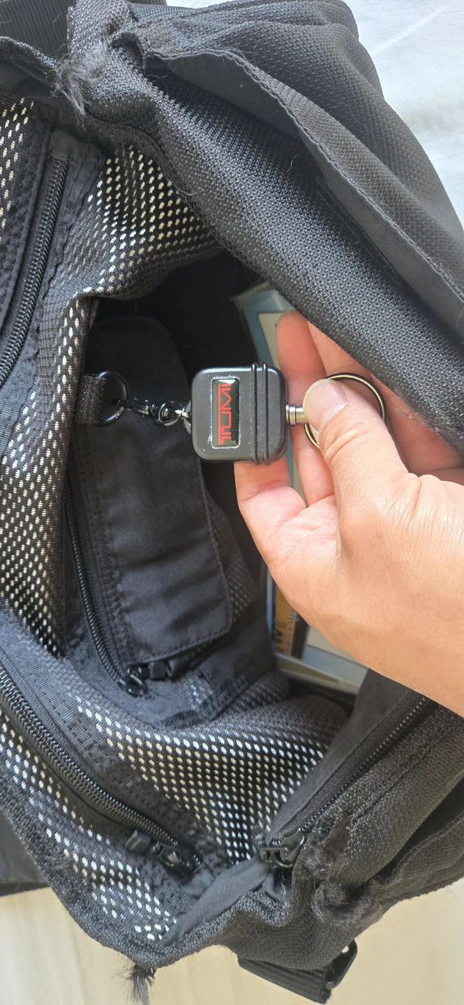 TUMI Black Messenger Bag - photo 5