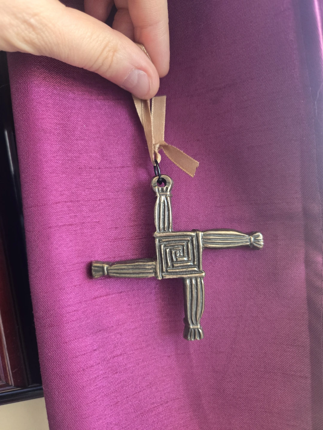 St Brigit's Cross Ornament - photo 2