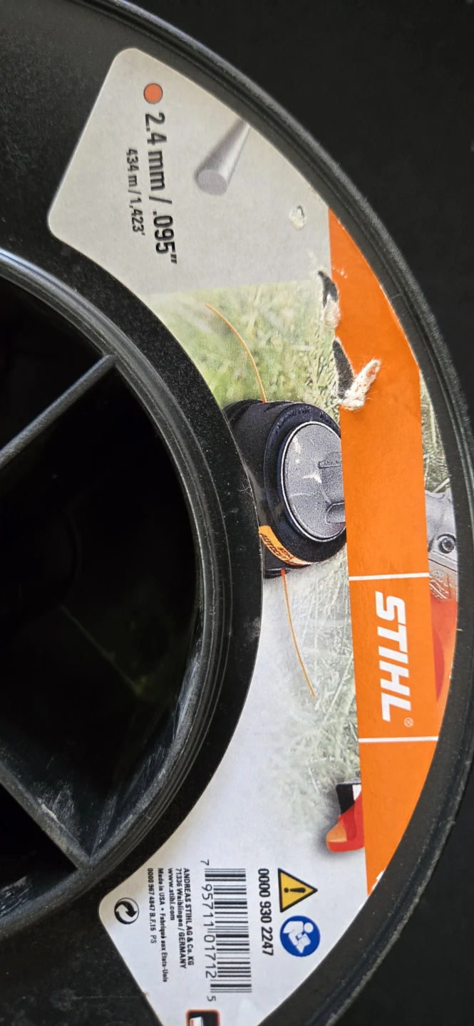 Stihl 2.4 mm Trimmer Line - 434 m / 1.425 ft