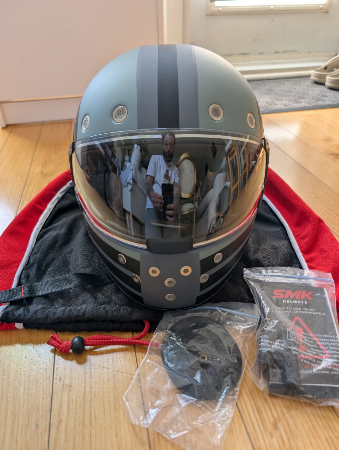 Motorcycle helmet - photo 3