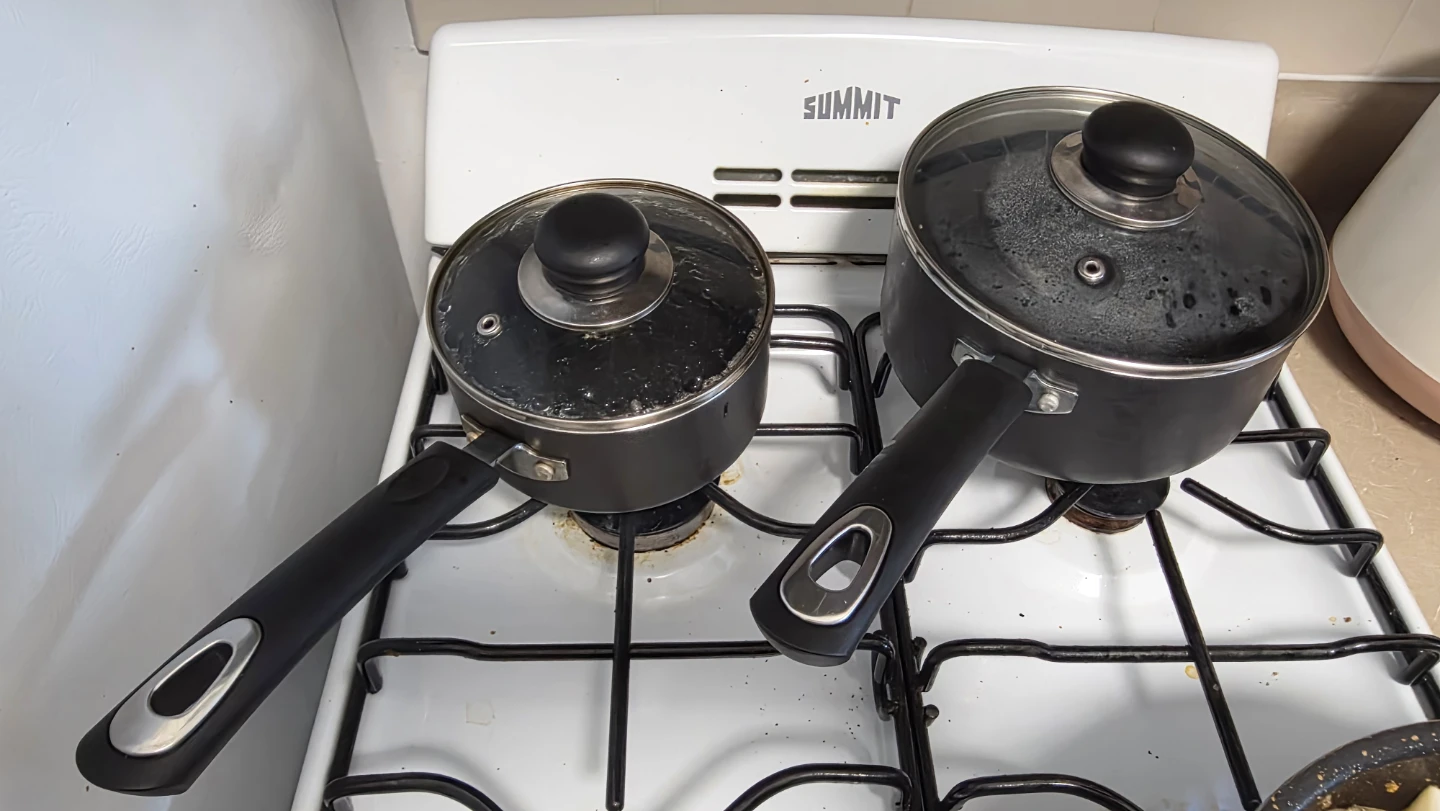 Summit Pots with Lids Set