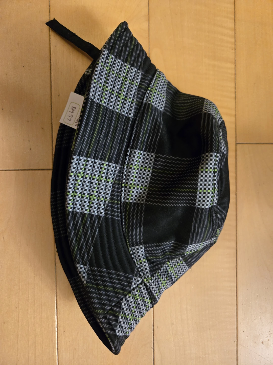 Plaid Bucket Hat size 3-4