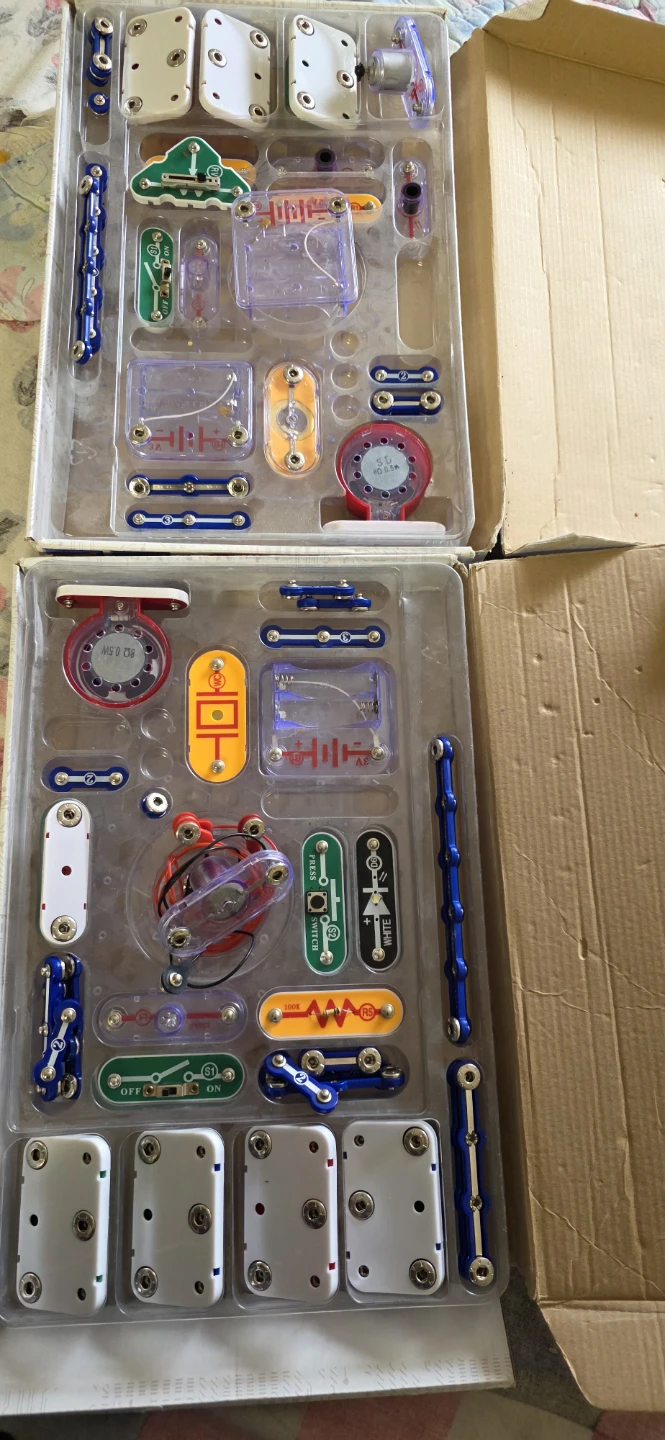 Elenco Snap Circuits Jr. SC-100 Electronics Learning Kit - photo 4