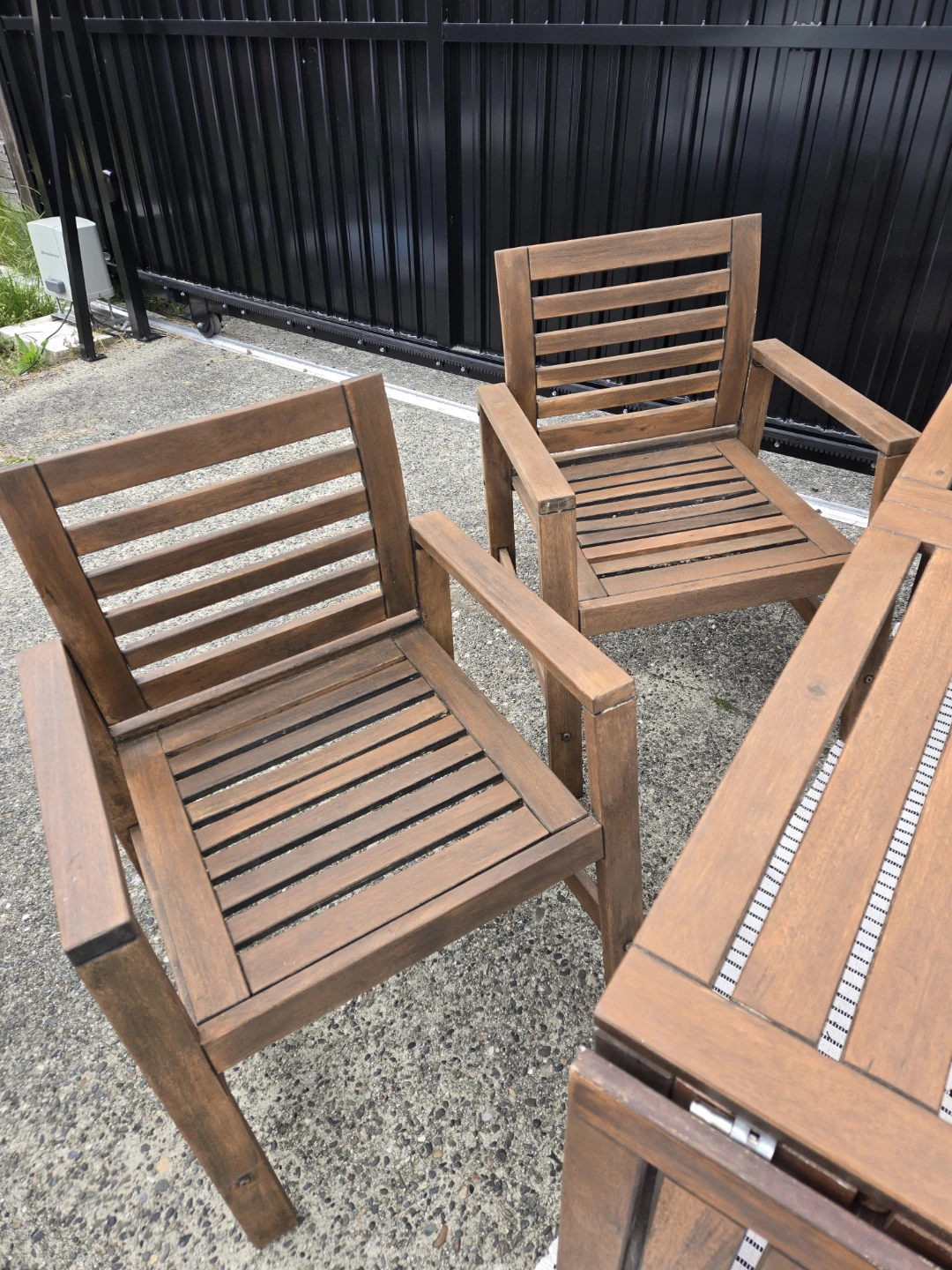 Newly sanded and stained ikea 4 peice patio set - photo 3