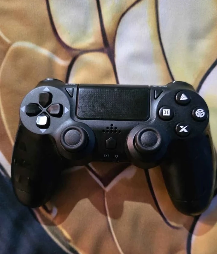 Playstation 4 Controller Bundle with Charging Dock - photo 3