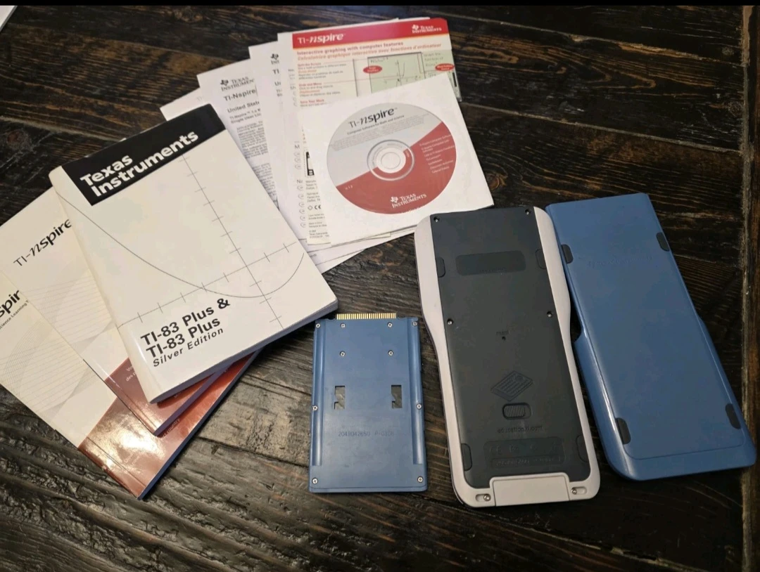 TI-nspire Graphing Calculator with TI-84 Plus KeyPad w/Books - photo 2