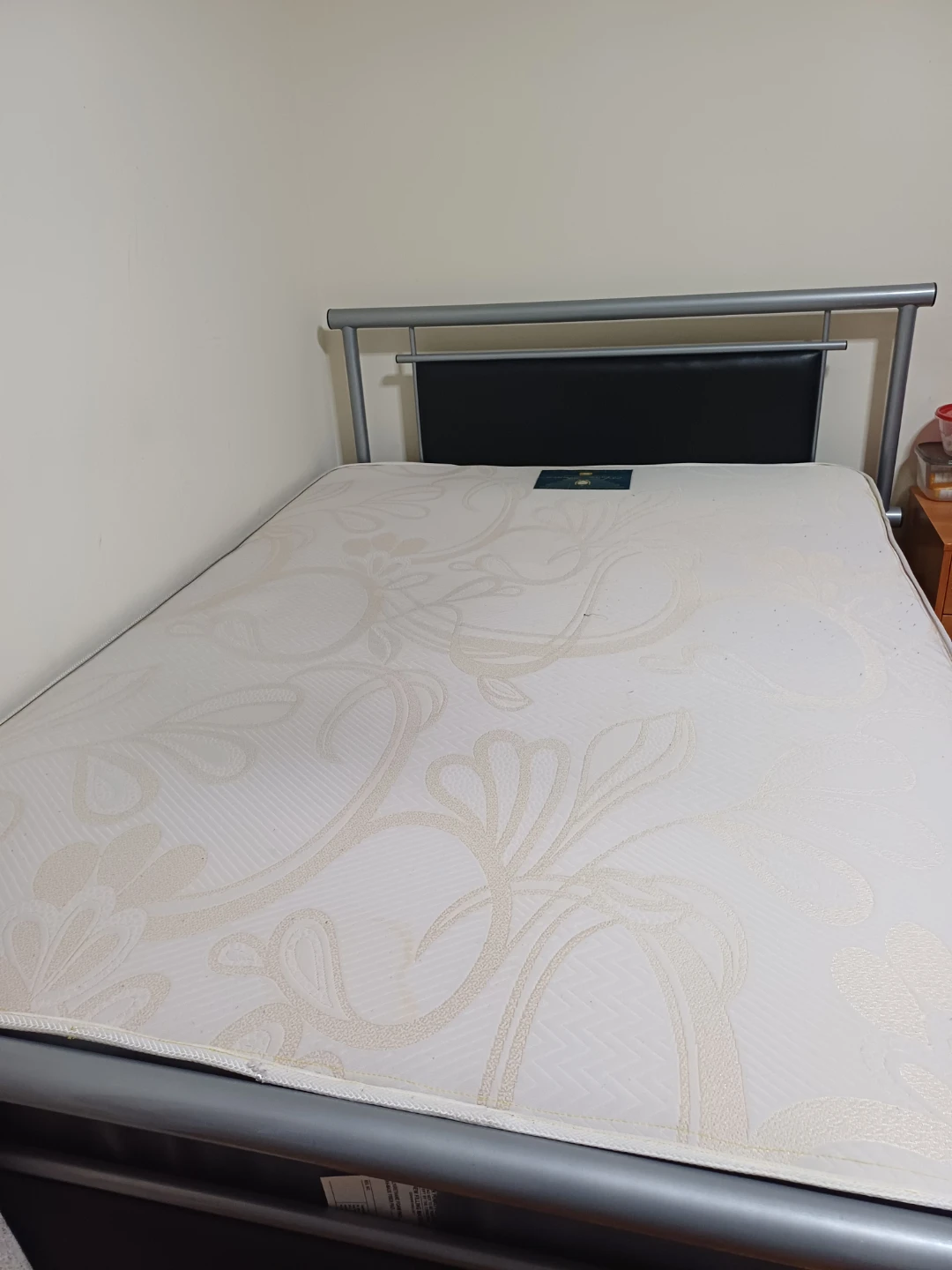 Queen Mattress and bed frame. - photo 2