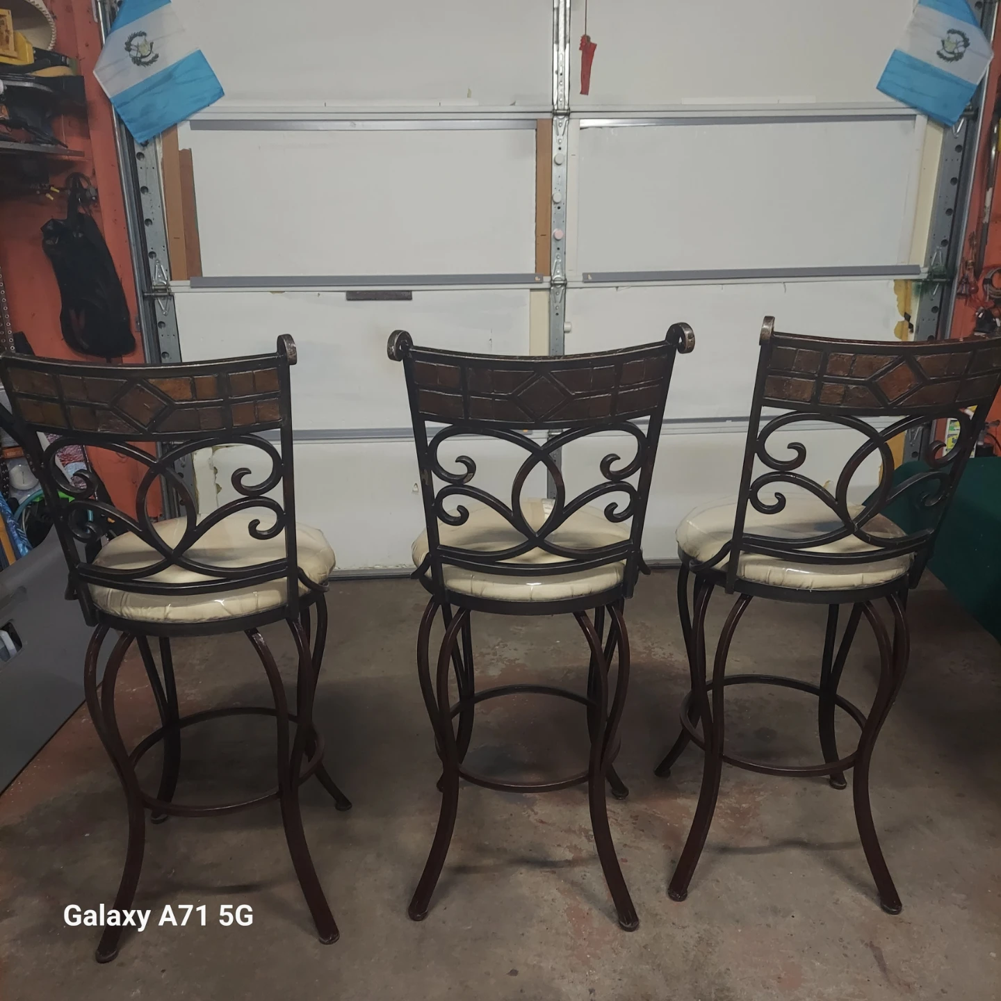 Set of 3 Swivel Bar Stools