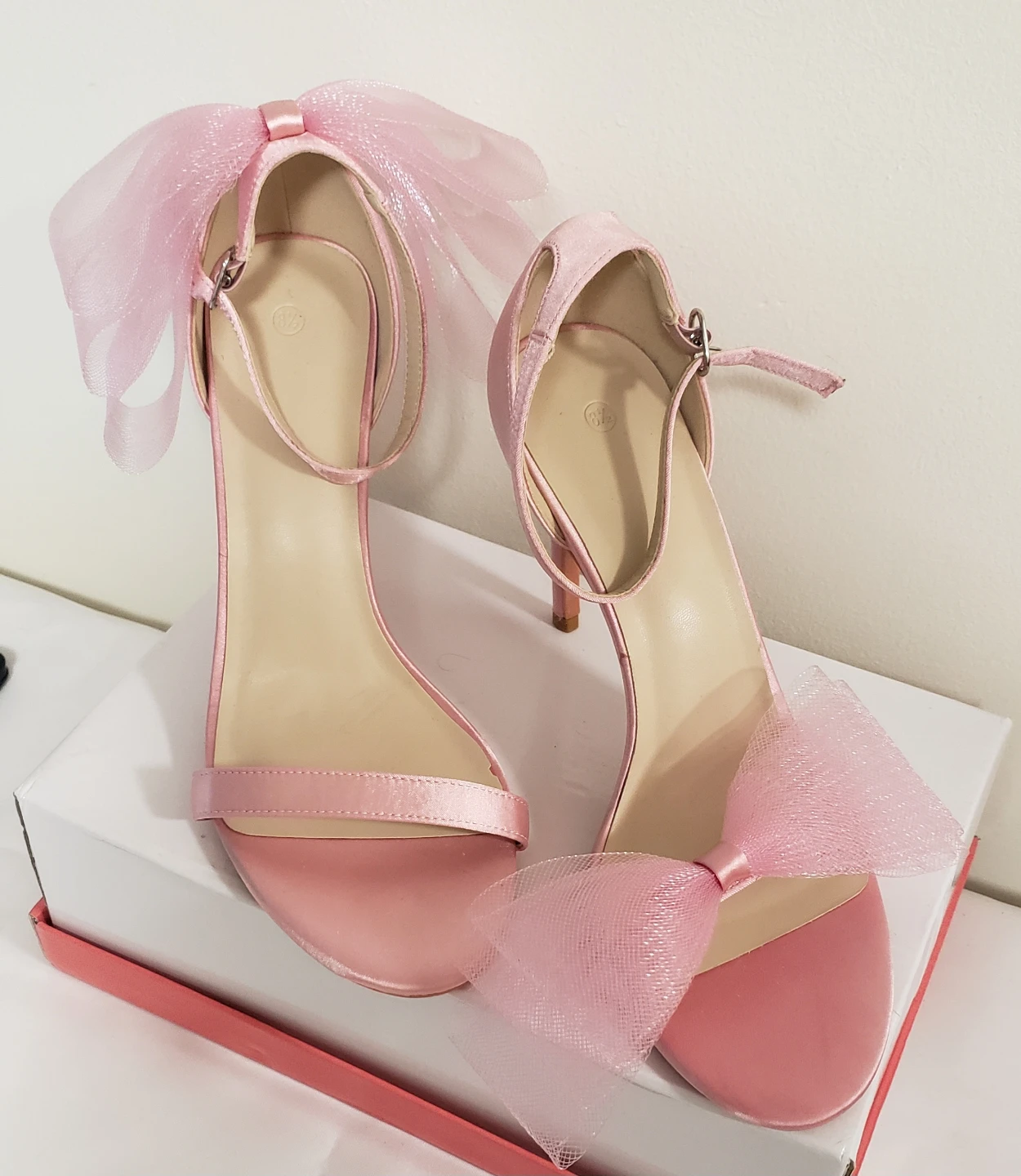 Brand new Blissful Step Women's Open Toe Ankle Strap Bow Tie - photo 3