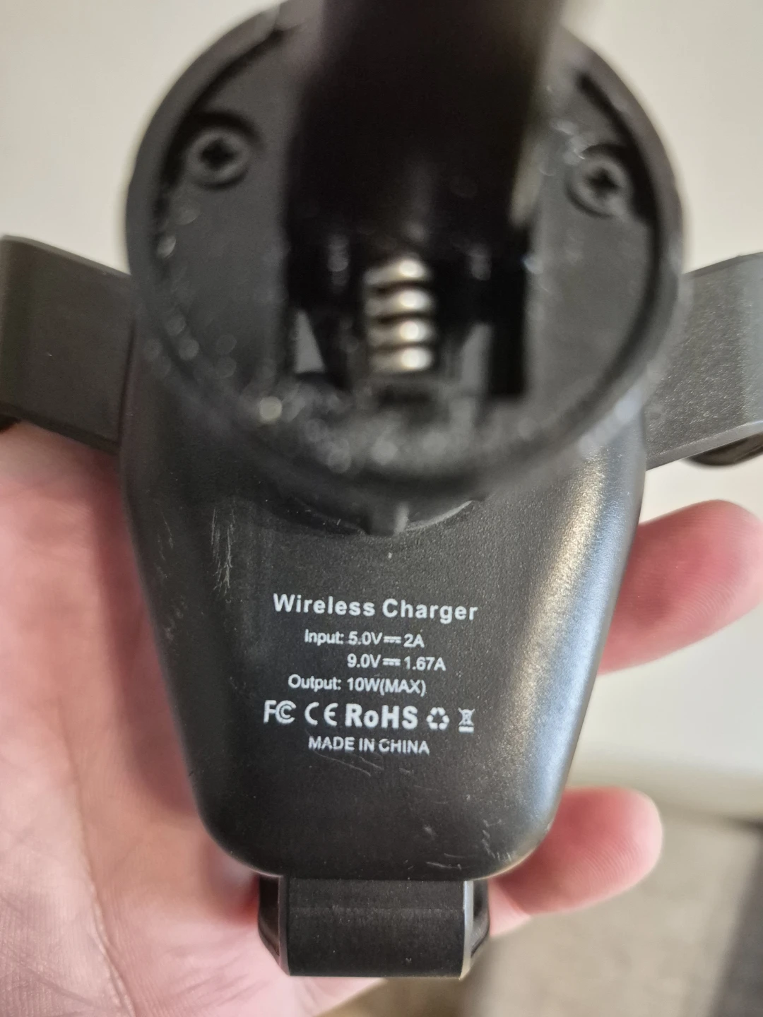 Heyiio Car Mount Wireless Charger