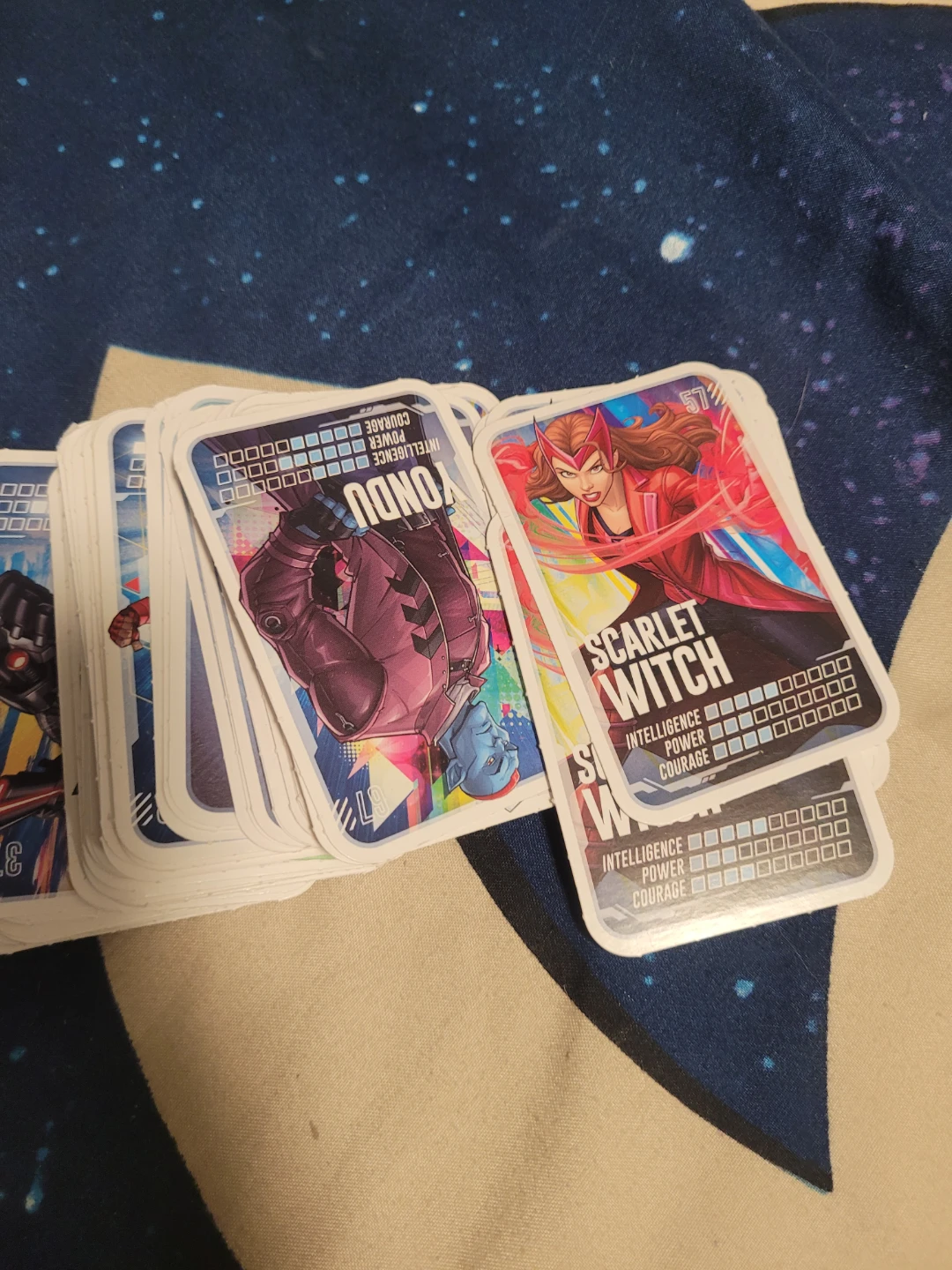 Marvel Trading Cards - Scarlet Witch, Yondu
