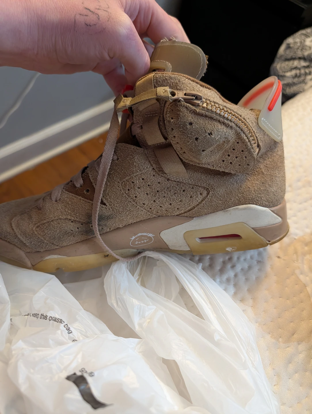 Air Jordan 6 Retro Travis Scott - photo 2