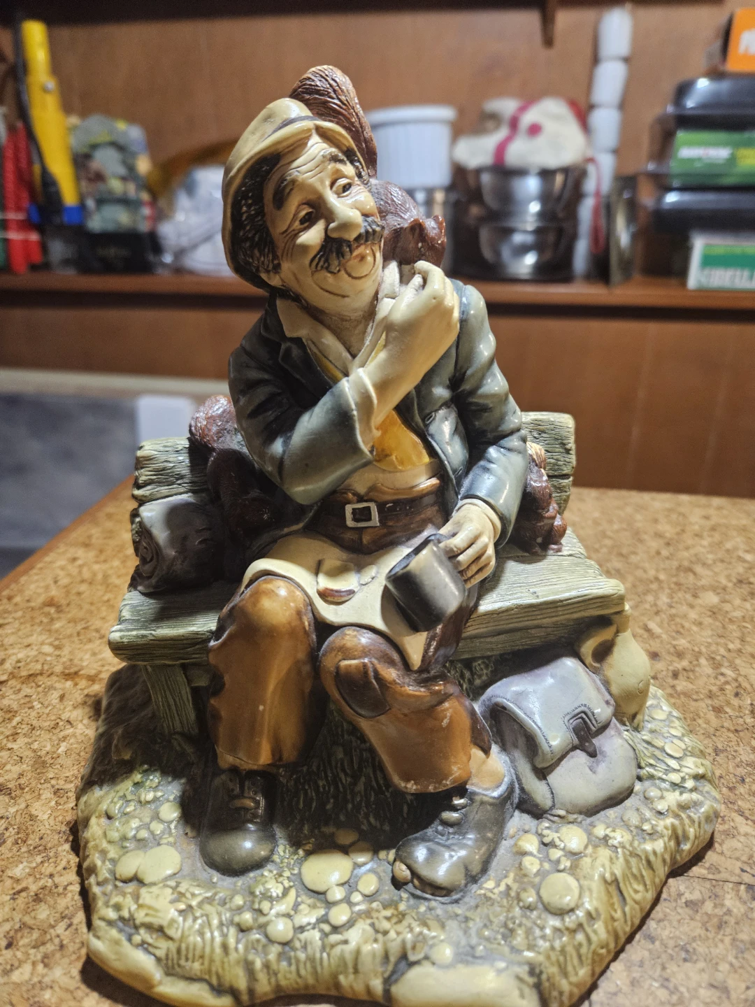Figurine of a man with a dog on a bench - photo 2