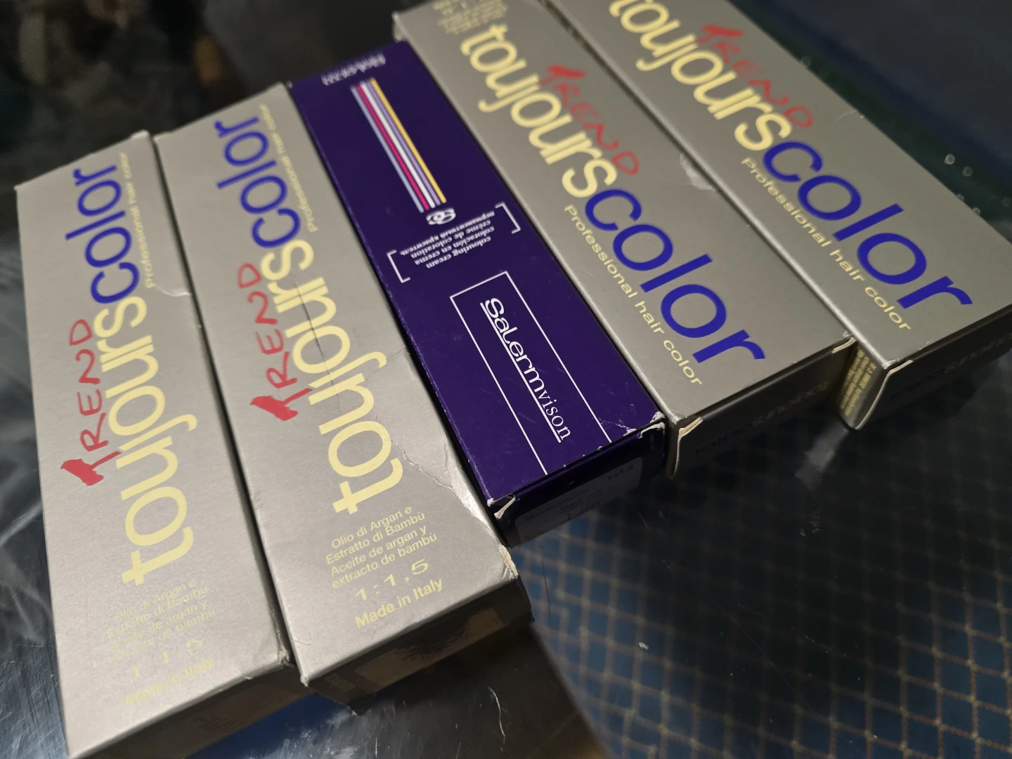 4 Professional Hair color - photo 4