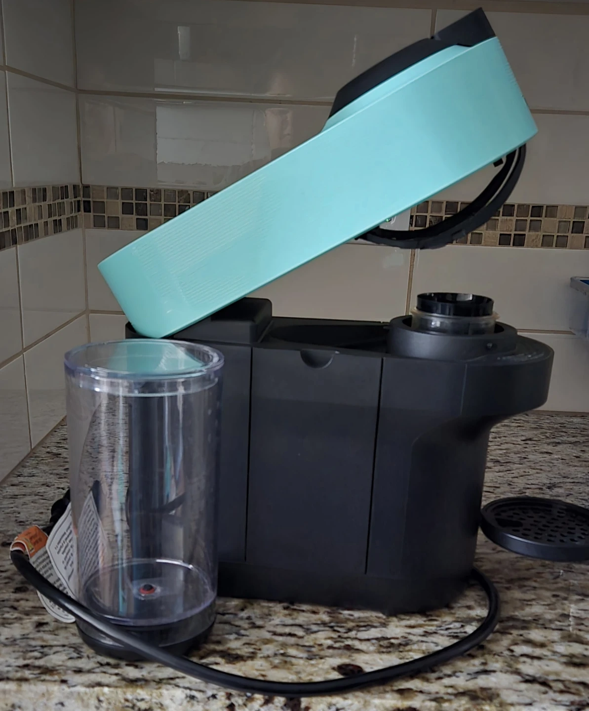 Nespresso Vertuo Pop Coffee Maker - Teal - photo 4