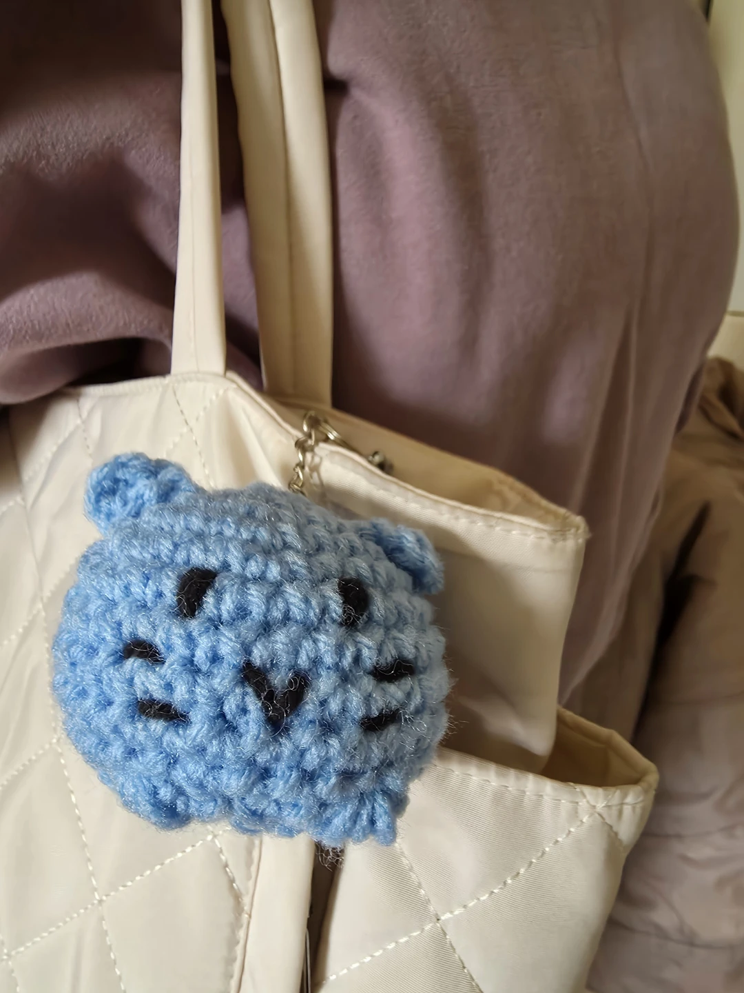 Crochet cat keychain