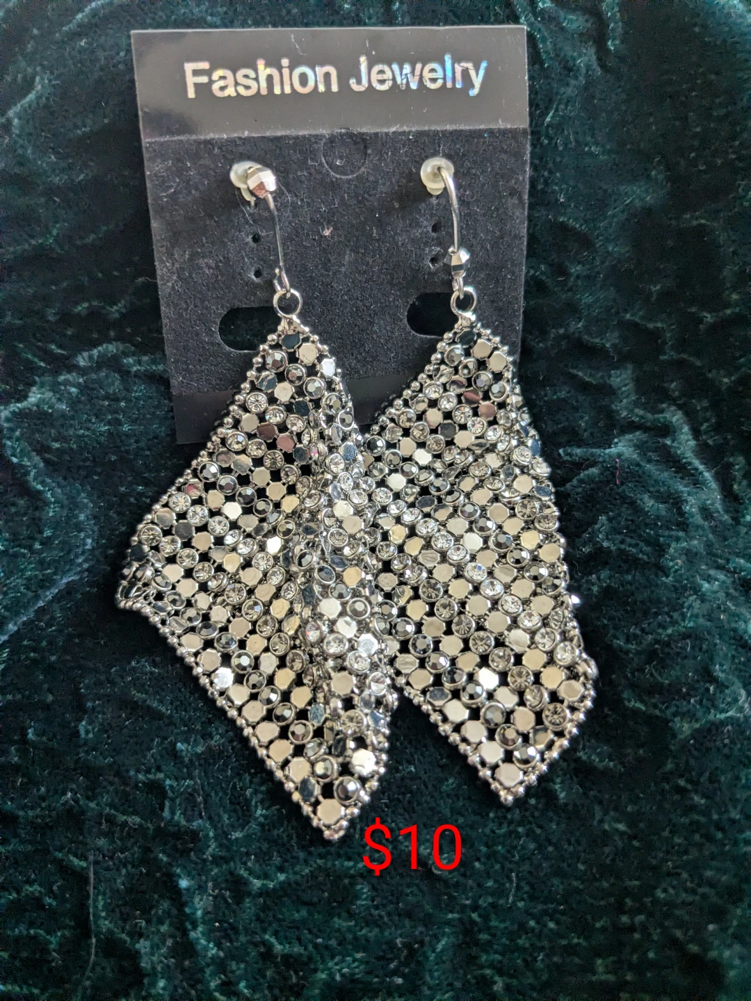 Eid sale  All Earrings are $20 - photo 4
