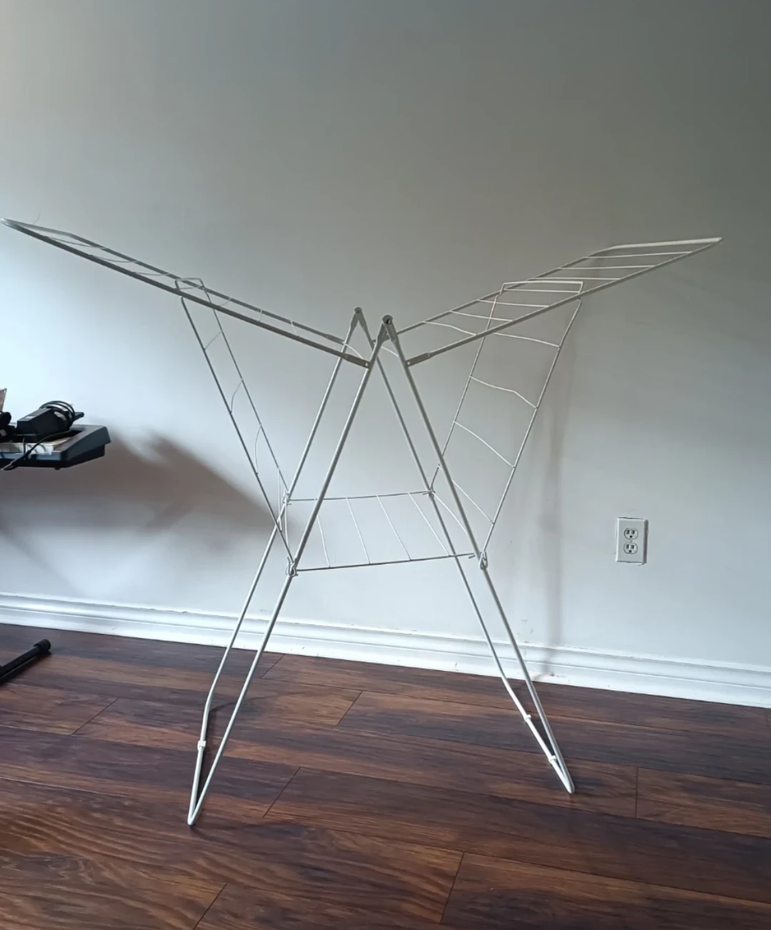 White Collapsible Drying Rack