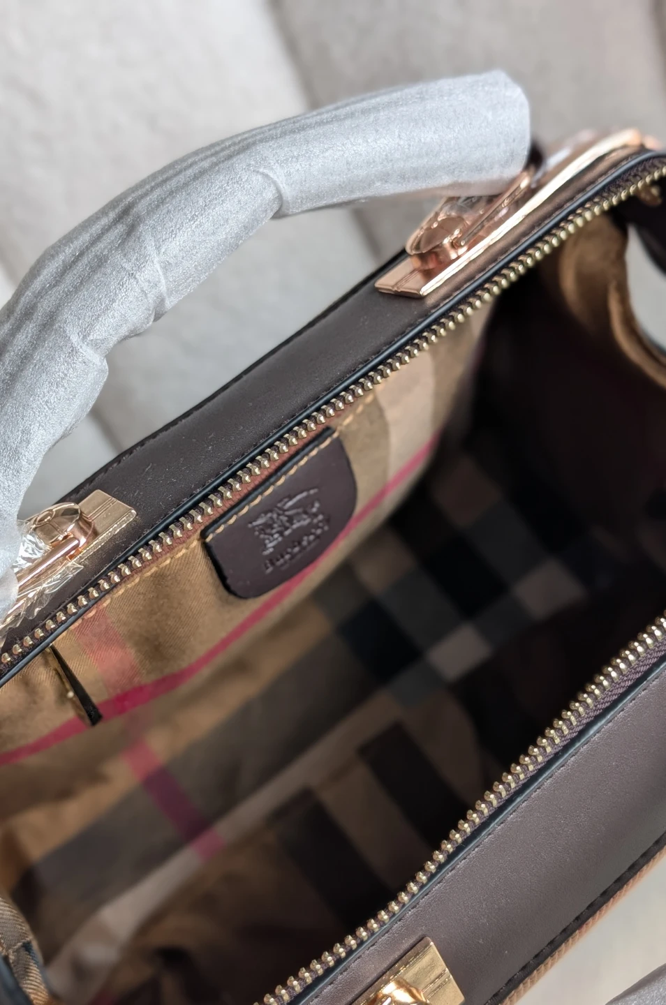 Burberry Canvas Crossbody Bag - photo 3
