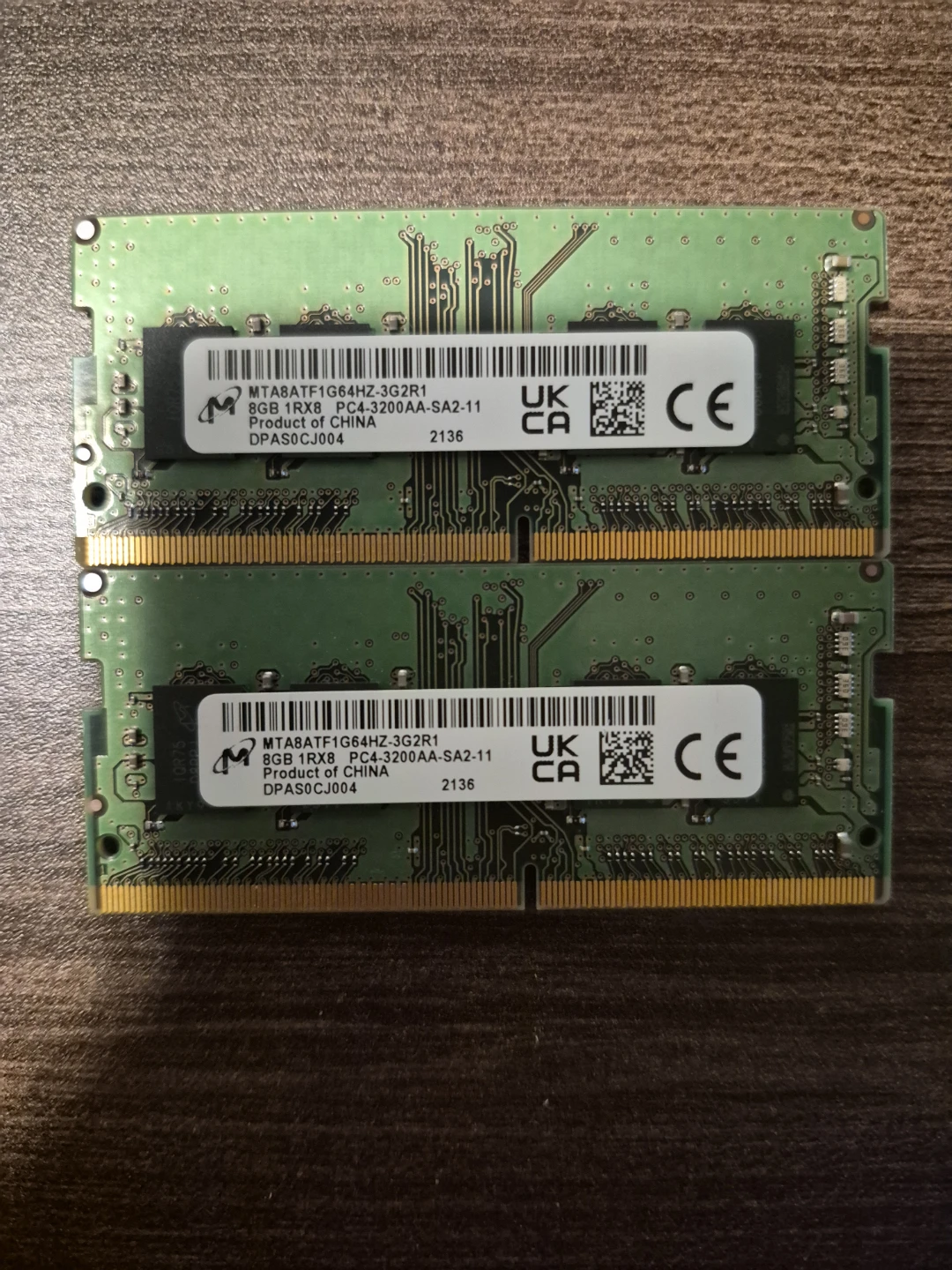 Micron MTA8ATF1G64HZ-3G2R1 8GB PC4-3200AA-SA2-11 RAM Module
