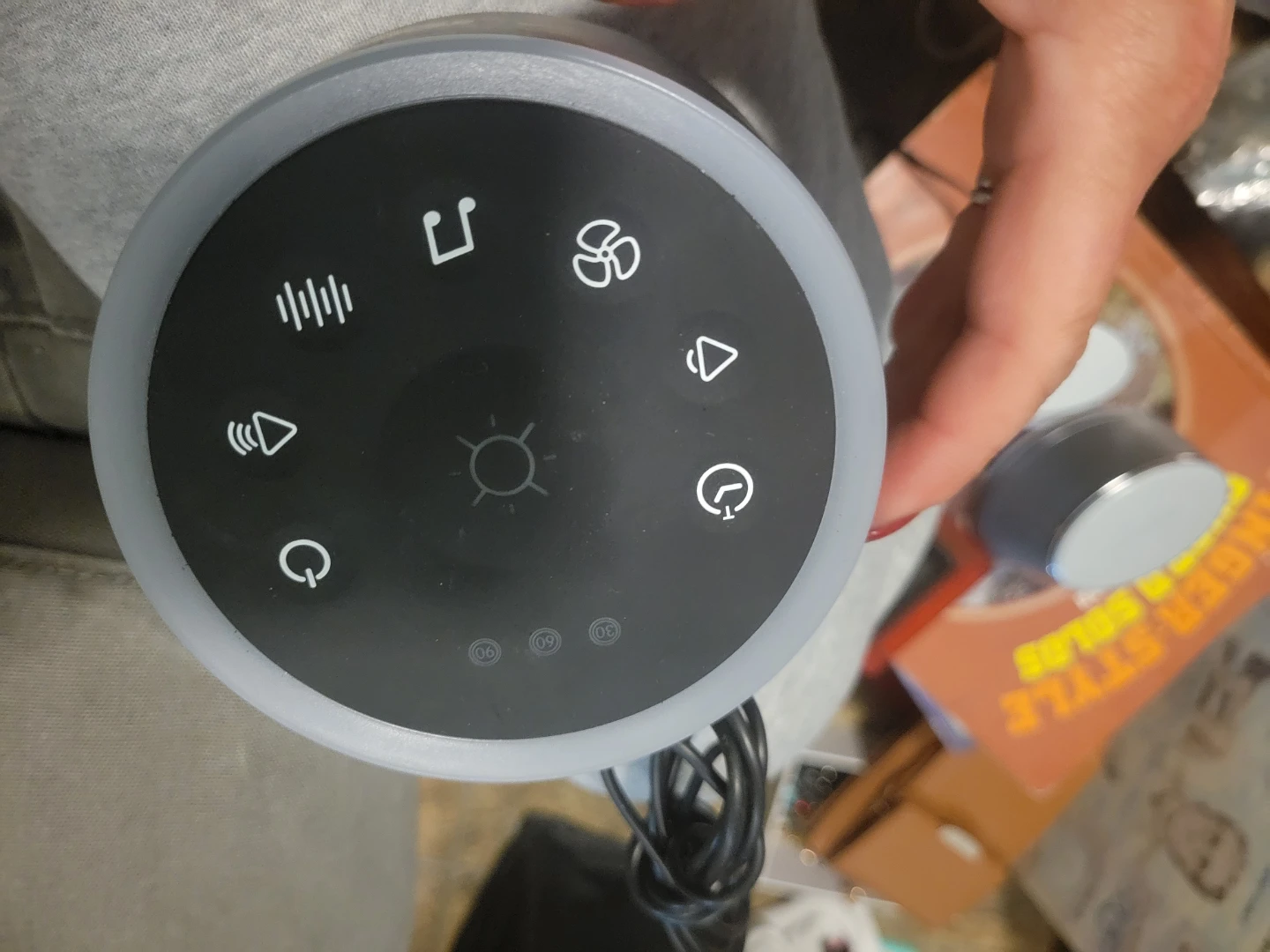 Dreamegg White Noise Sound Machine - photo 2