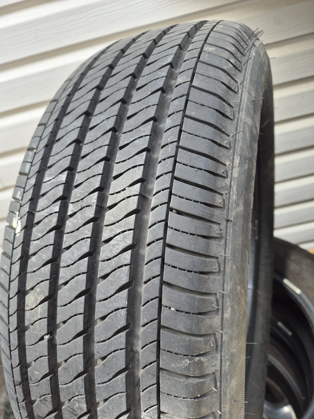 Set of 4 Tires 205/60R16 92H - photo 2