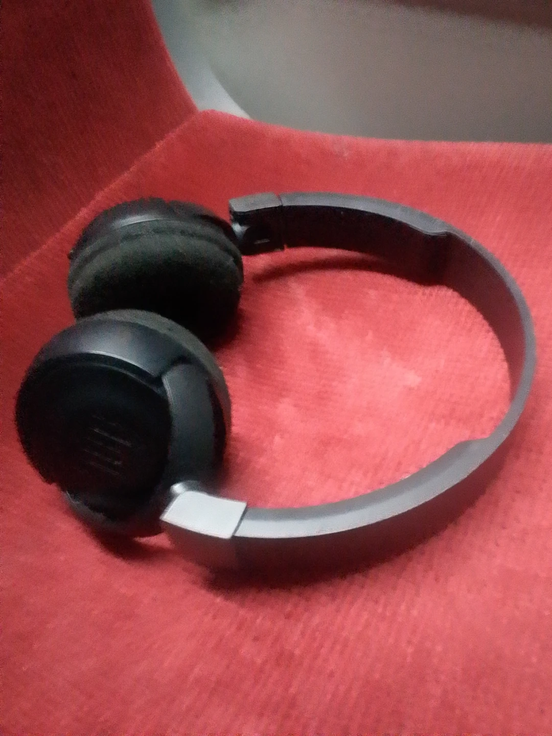 JBL Headphones - photo 3