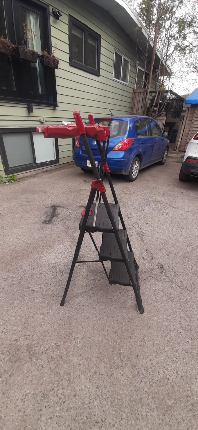 COSCO 3-Step Step Commercial Grade Stool Ladder - photo 2