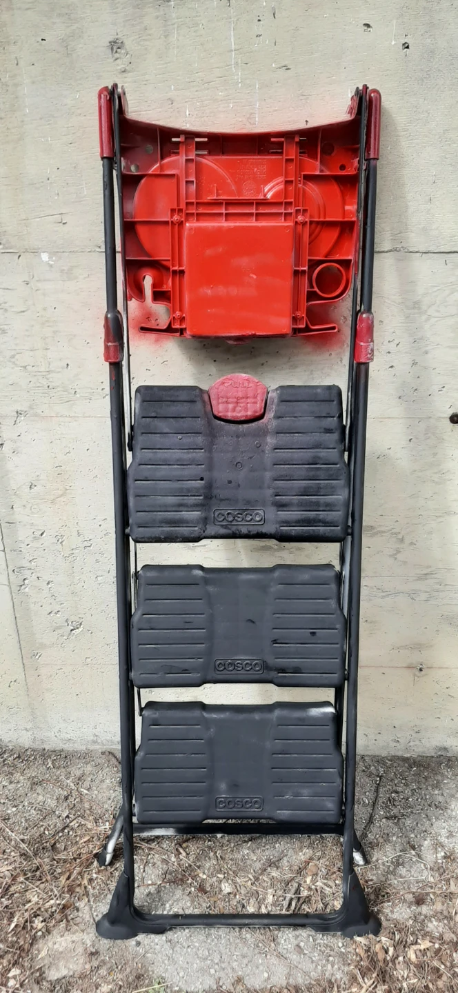 COSCO 3-Step Step Commercial Grade Stool Ladder - photo 3