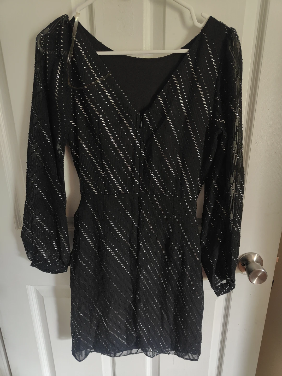 Le Château Black Sequined Dress TTP/XXS - photo 3