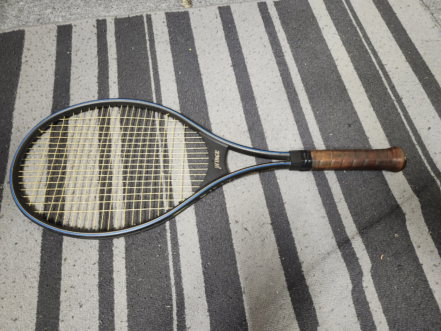 Prince Pro 110 Precision Graphite Tennis Racquet with bag