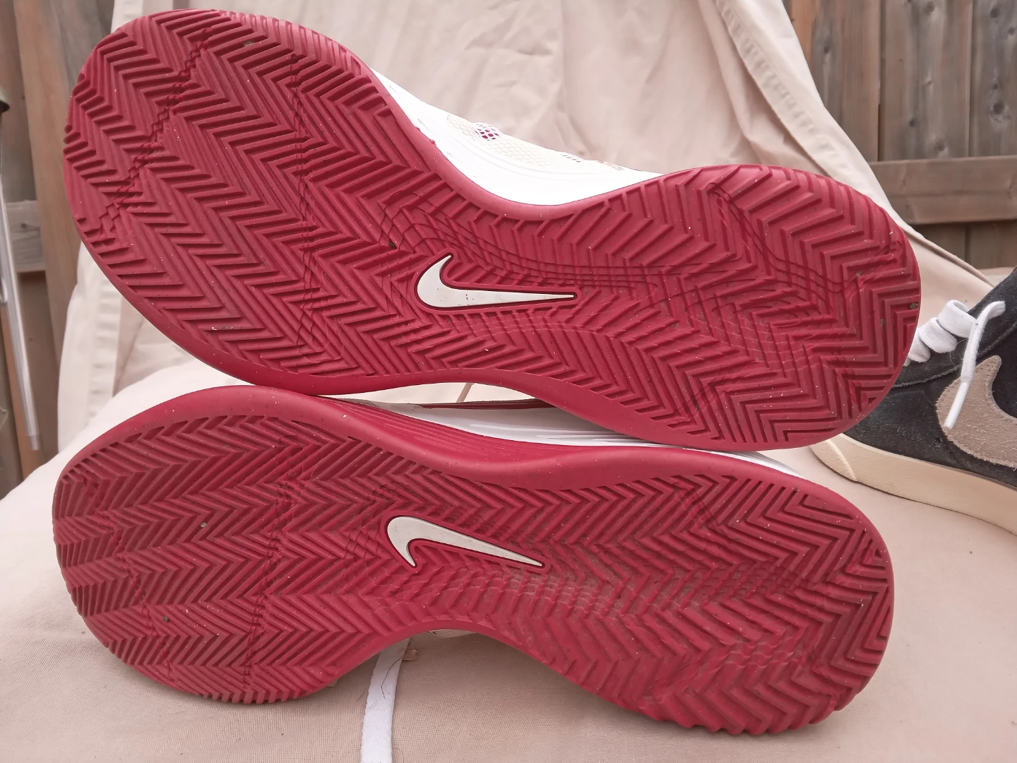 Nike HYPERDUNK 2016 Shoes - photo 3