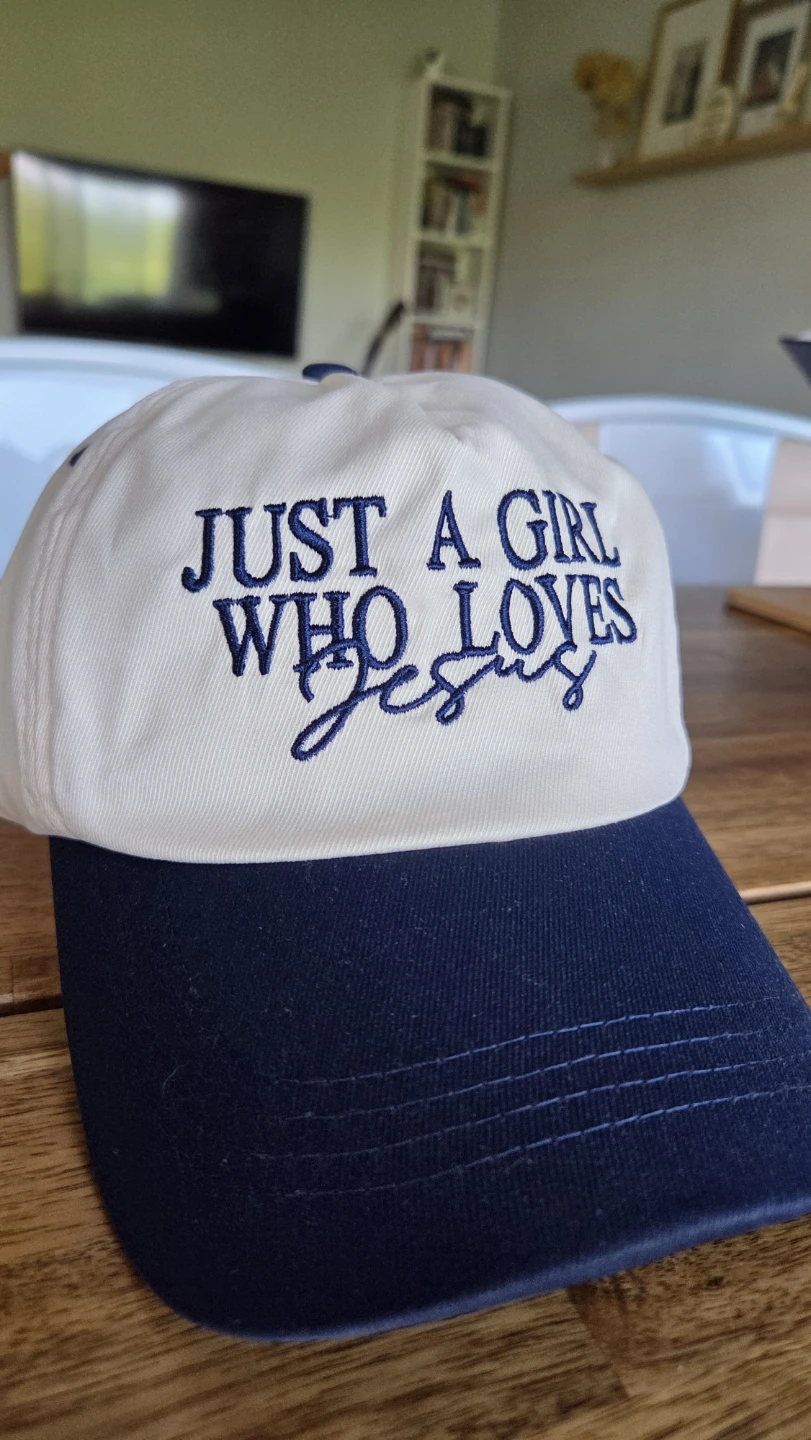 Christian "Just A Girl Who Loves Jesus"  Hat – Unisex *new - photo 2