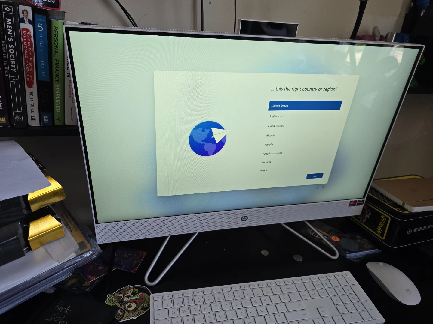 HP 27" Touchscreen All-In-One Desktop PC