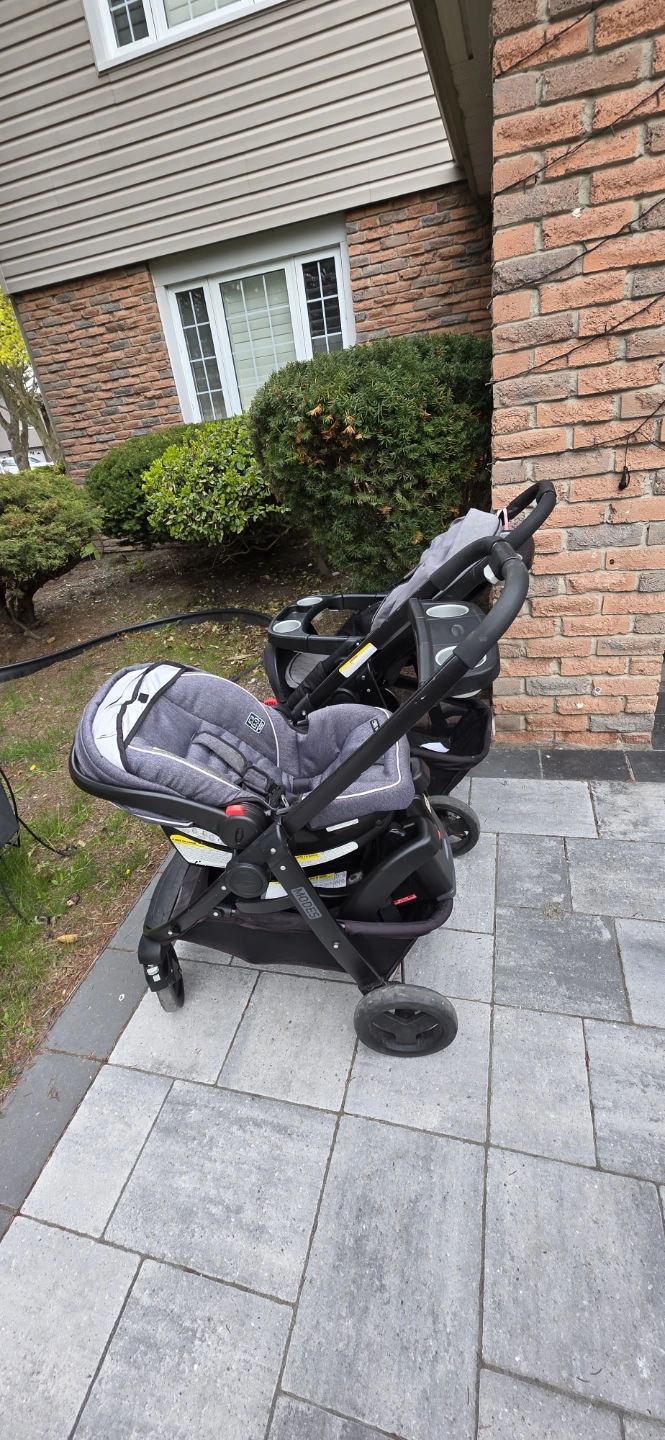 Graco Stroller - - photo 2