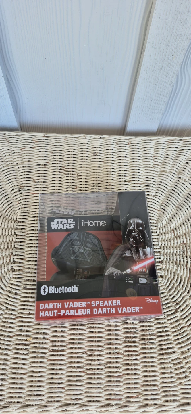 iHome Star Wars Darth Vader Bluetooth Speaker - photo 2