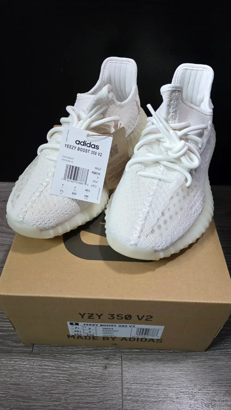 BNIB Adidas Yeezy Boost 350 V2 - Onyx, Bone - photo 2