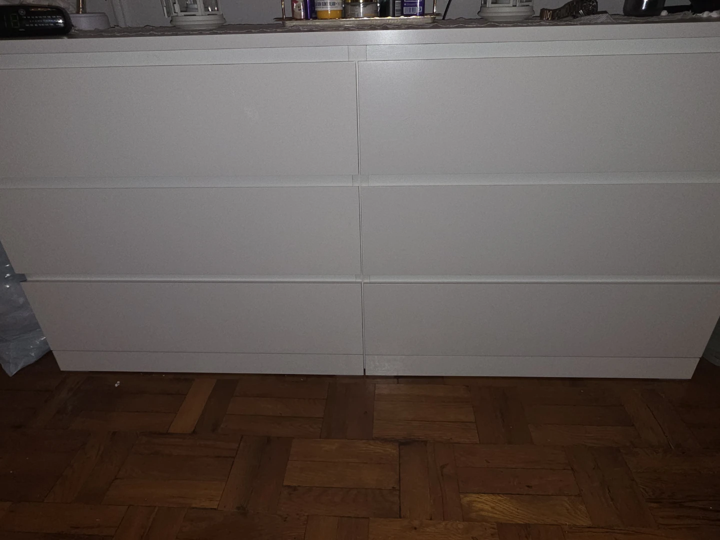 White 6-Drawer Dresser
