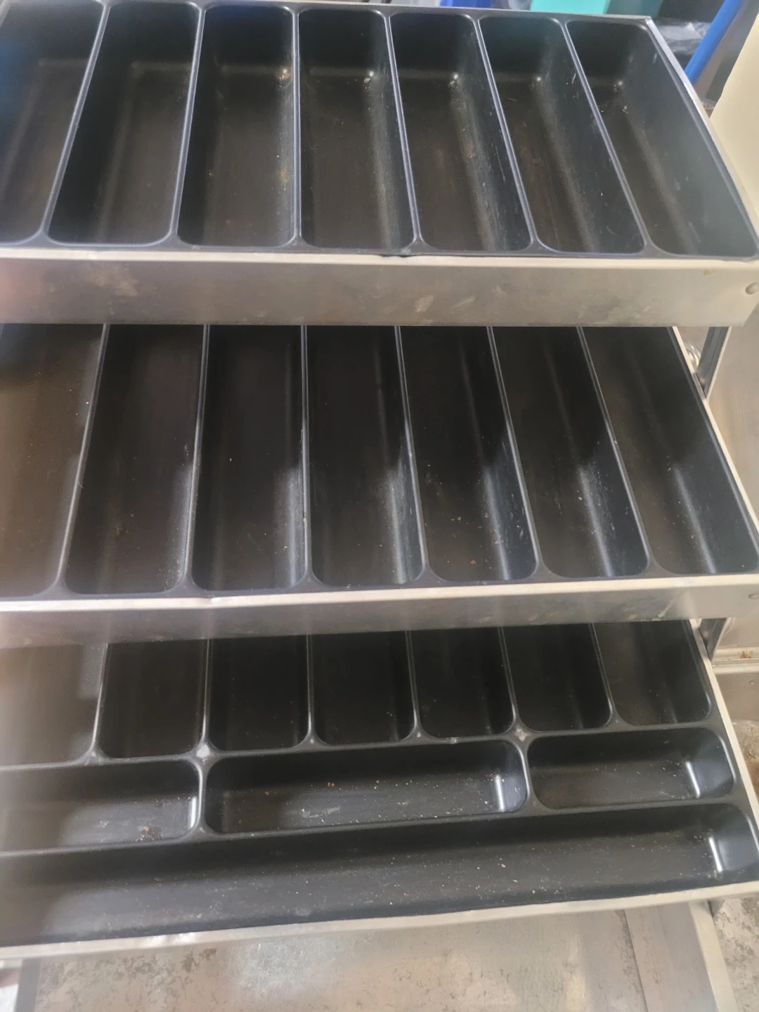vintage Umco 204 A 3 Trays Aluminum Fishing Tackle Box - photo 4