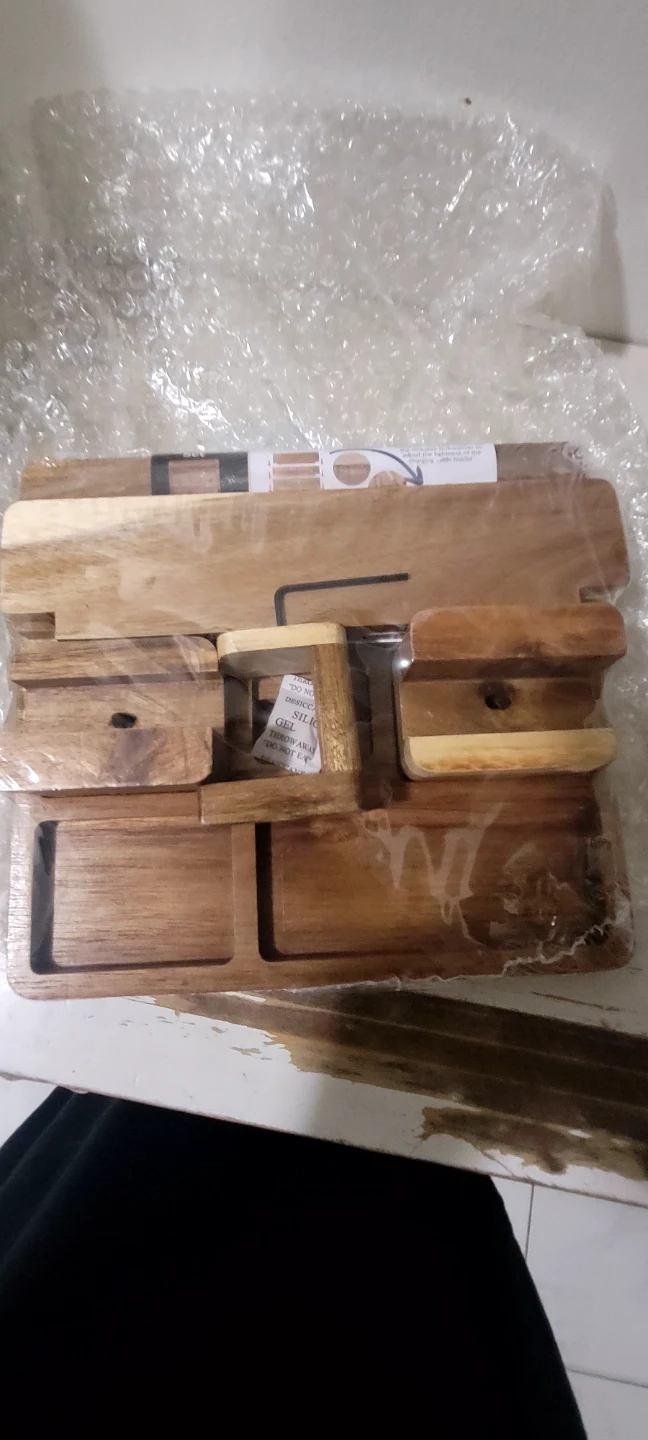 Wutert Wooden Docking Station for Apple Devices - photo 2