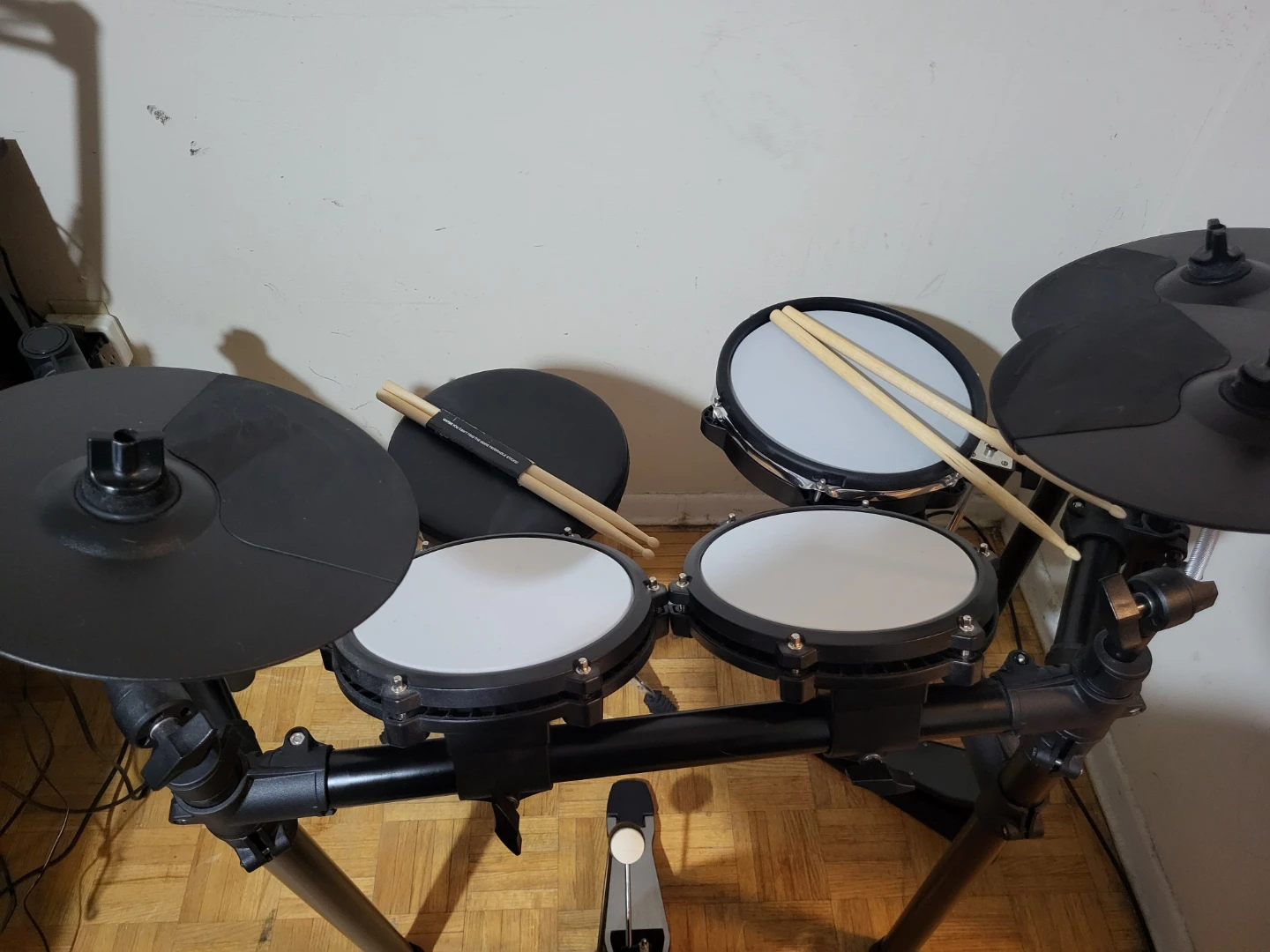 Vevor Electronic Drum Set with Stool