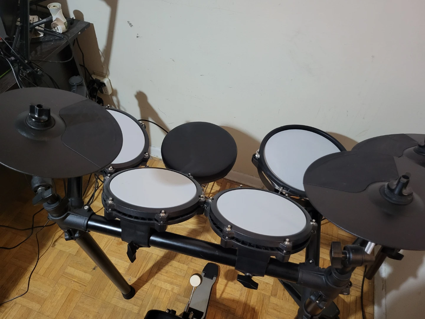 Vevor Electronic Drum Set with Stool - photo 4