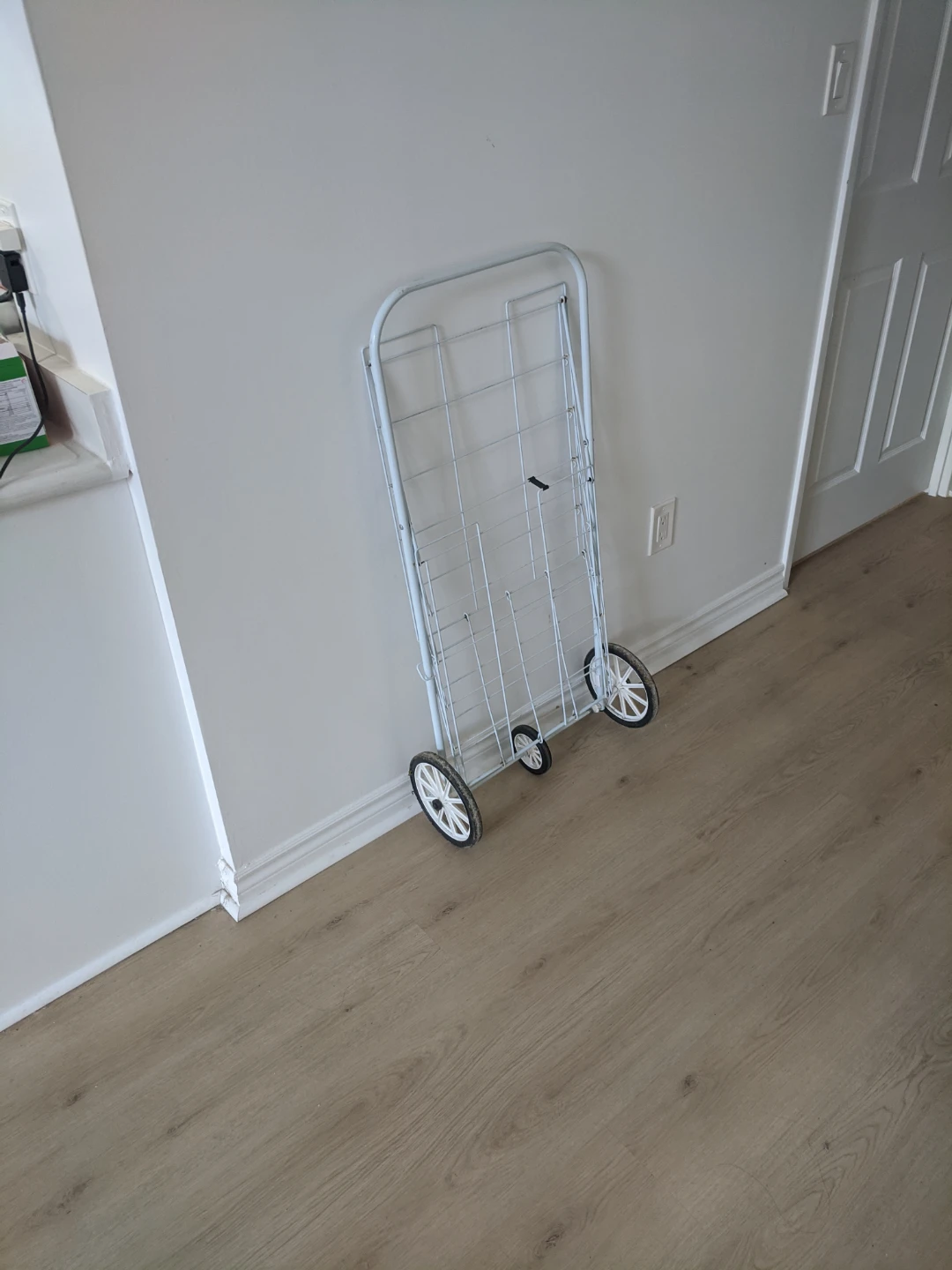 White Metal Rolling Shopping Cart - photo 4