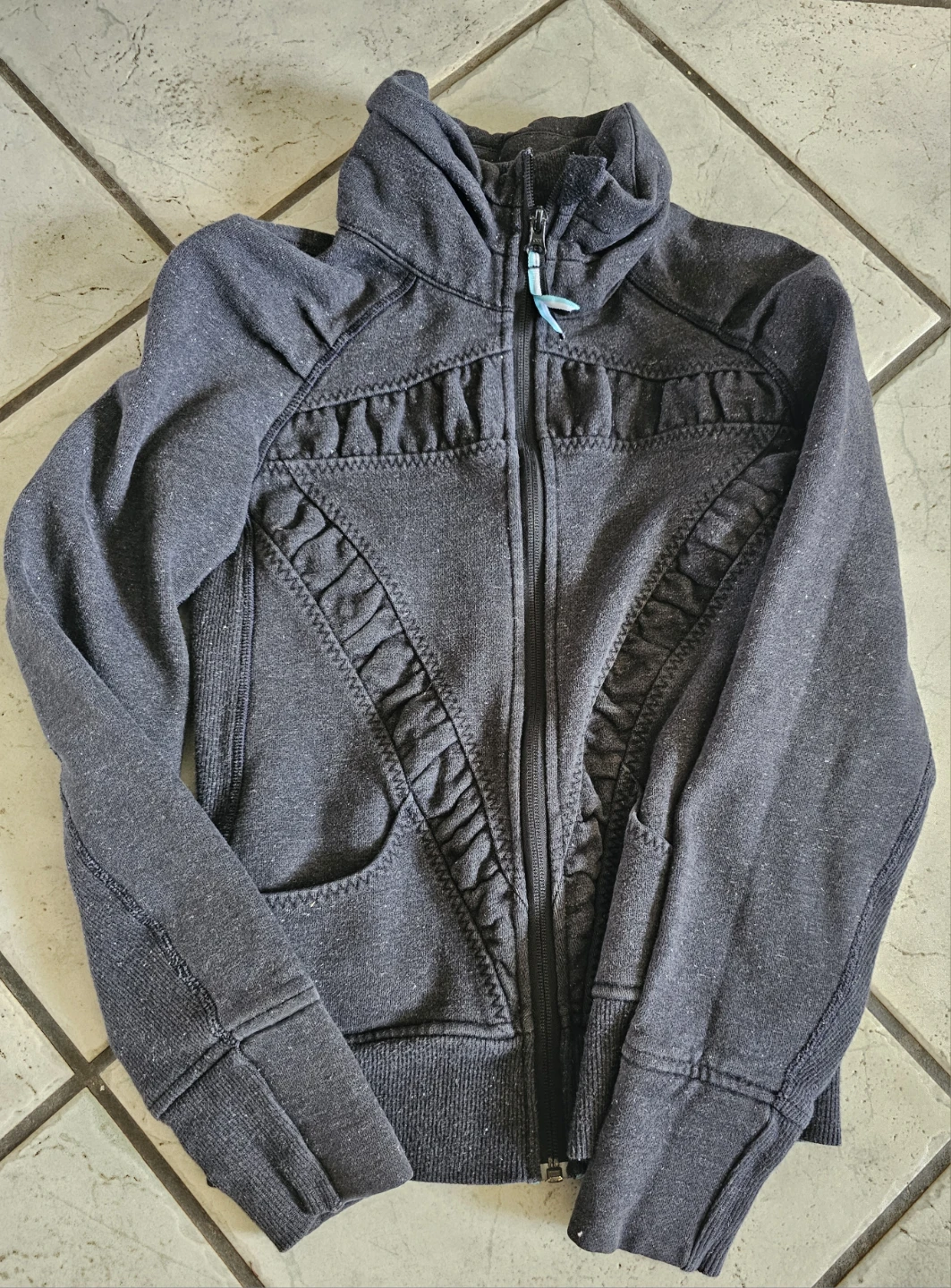 Ivivva Girl's Size 12 Zip-Up Hoodie