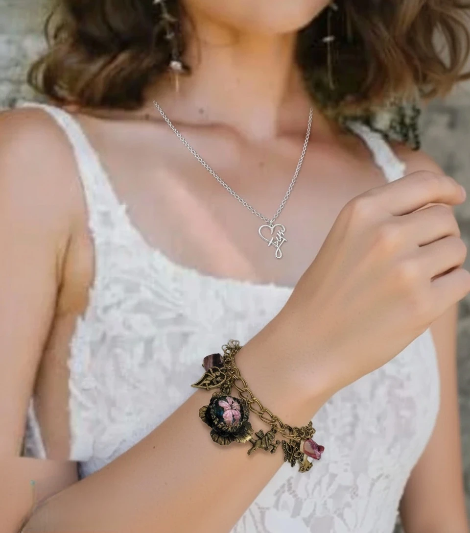 Vintage Style Charm Bracelet - photo 3