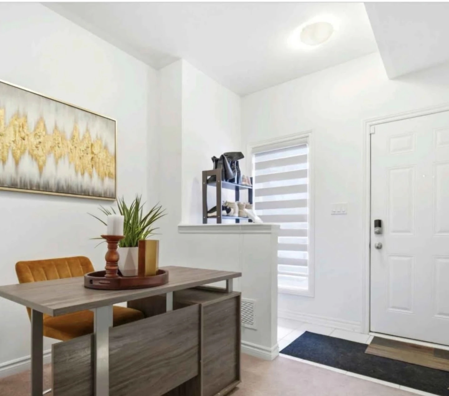 Townhouse for lease/rent - photo 2