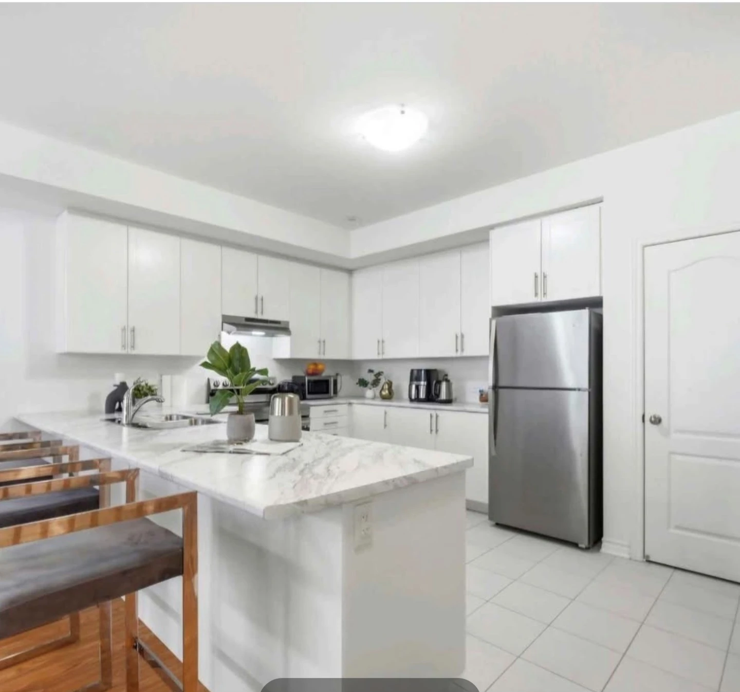 Townhouse for lease/rent - photo 3
