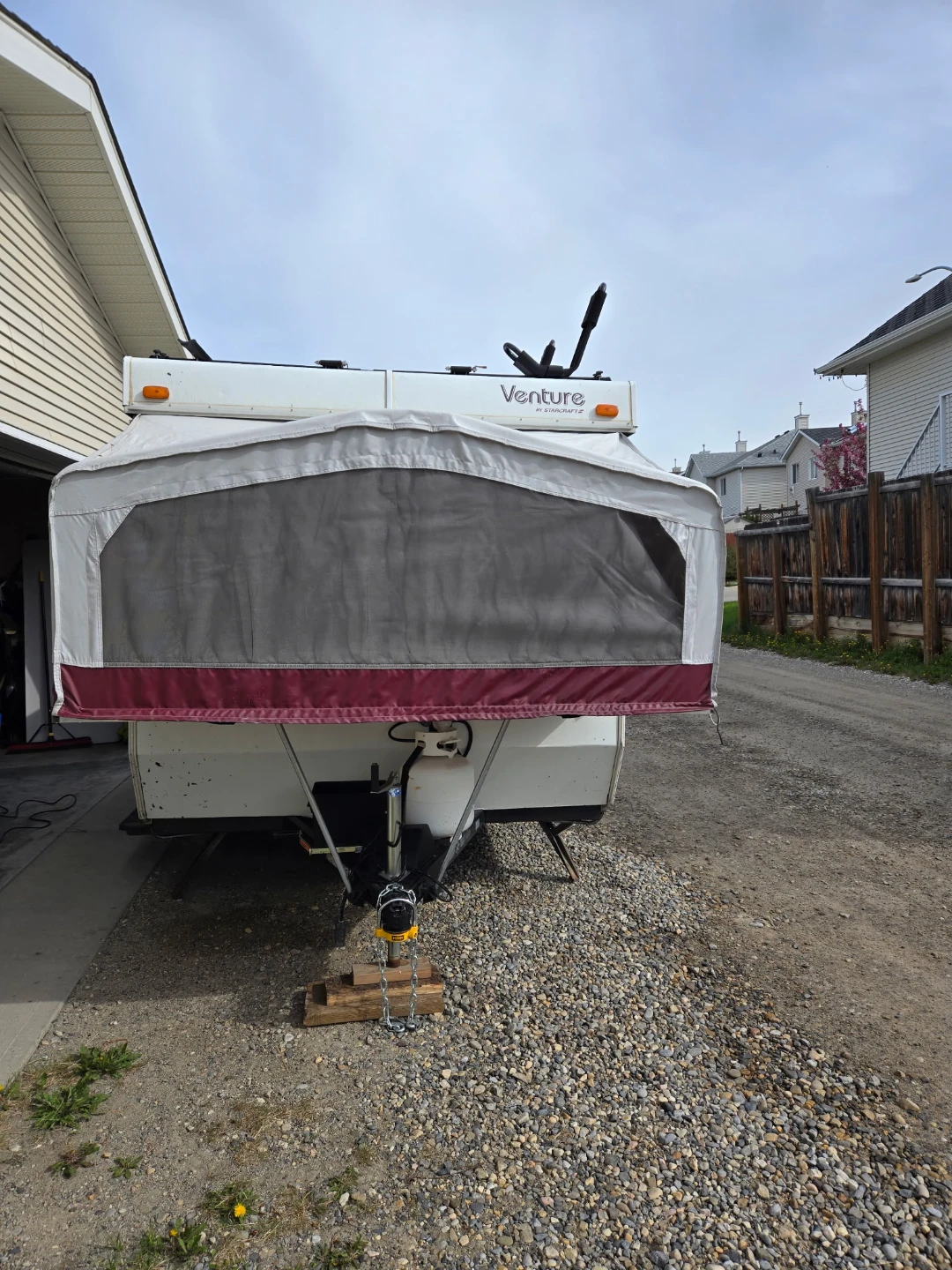 Venture Pop-Up Camper Trailer - photo 2